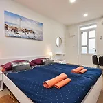 Bascan 아파트 트로기르